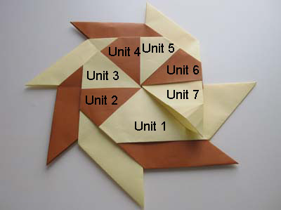 modular-origami-pinwheel-step-16