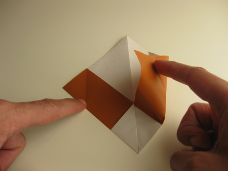 09-origami-monkey