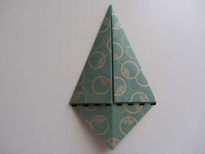 origami-party-hat-step-4