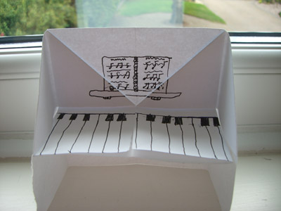 origami-piano