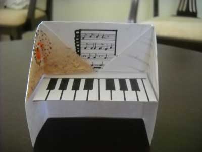 origami-piano