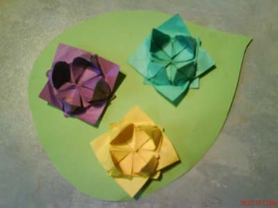 origami-lotus