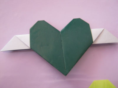 origami-heart-with-wings