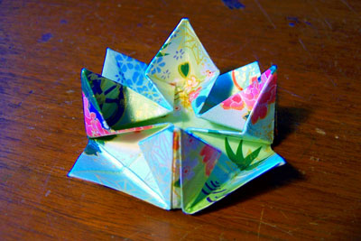 Origami Lotus at origami-instructions.com