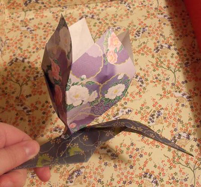 Origami Tulip at origami-instructions.com