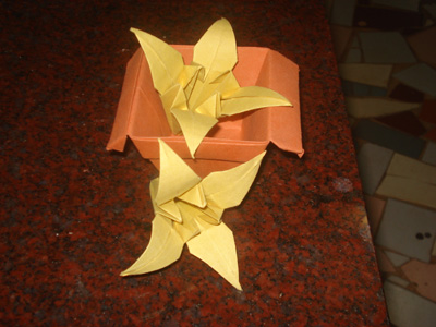 Origami Lily at origami-instructions.com