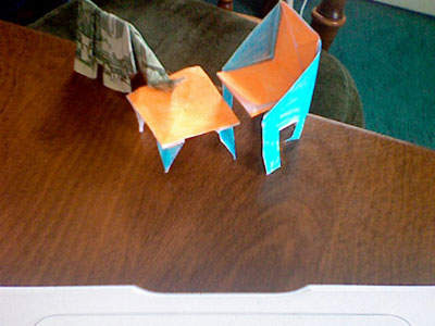 dollar bill origami flower. origami-elephant