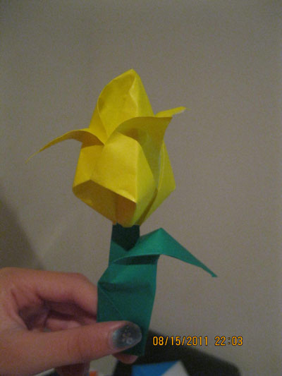 origami-traditional-tulip