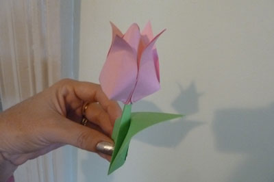 origami-traditional-tulip-leaf