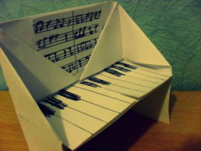 origami-piano