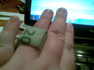 money-origami-ring