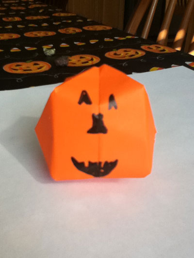 Origami Pumpkin at origami-instructions.com