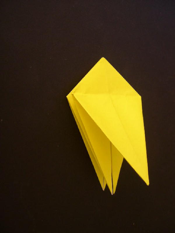 Origami  Bird  - Origami Robin - Step 12