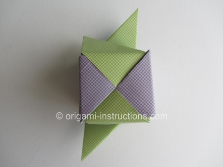 origami-modular-sonobe-cube-step-7