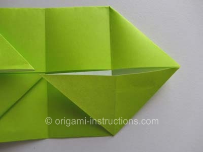 origami-talking-frog-step-2