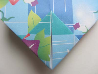 origami-tea-cup-step-7