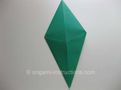 origami-traditional-tulip-leaf-step-4