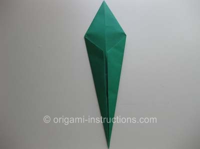 origami-traditional-tulip-leaf-step-5