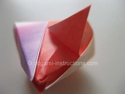 origami-traditional-tulip-step-13
