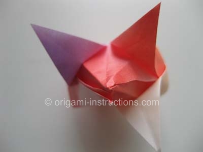 origami-traditional-tulip-step-13