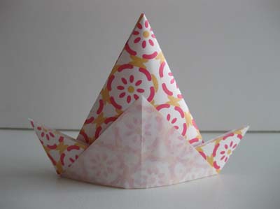 origami-triangle-hat-step-7