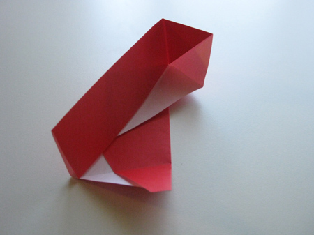 23-origami-triangular-box