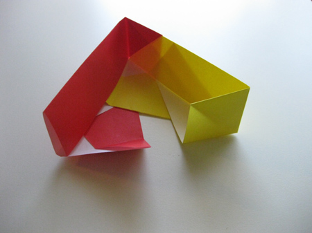 29-origami-triangular-box