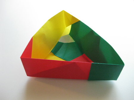 34-origami-triangular-box