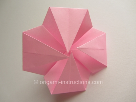 origami-twisty-rose-step-10